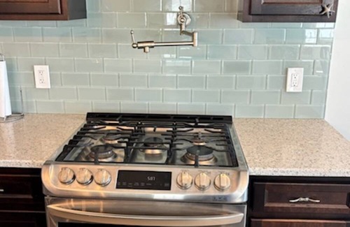 West Wildwood House | HUGE HOUSE AMAZING WATER VIEWS SLEEPS 14!