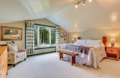 Forks Cabin | Quintessential Pacific Northwest Experience