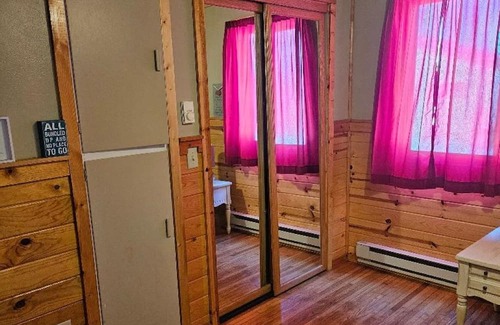 Clearbrook House | 1 bedroom/1 bath cabin house with garage! Large front & back deck w/big backyard
