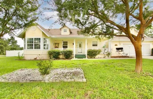 Summerfield House | Prairie House near The Villages