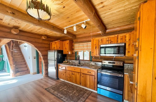 Pine County Cabin | Cozy log cabin located on a peaceful river near ATV trails and historic Duluth