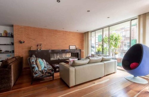 Financial District Apartment | *Rosales Luxury Apartment with Chimney & Terrace*