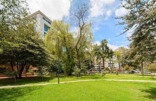 Calle 100 Apartment | Chicó Norte Luxury Apartment near Park