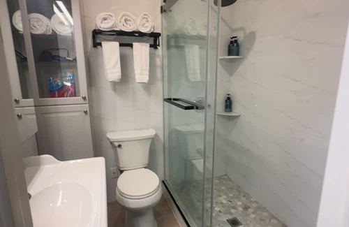 Auburndale Apartment | Lovely room in shared house!
