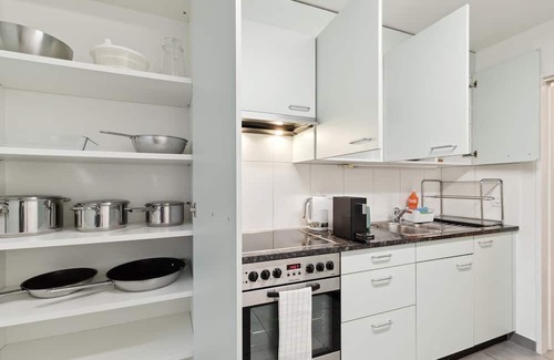 Wiedikon Apartment | Small Apartment just 17 Mins from Zurich Center