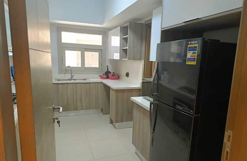 Al-Khalifa Apartment | Carrara White 3BR APT Garden and Pool