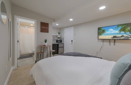 Azalea Park House | Comfy studio in Central Orlando