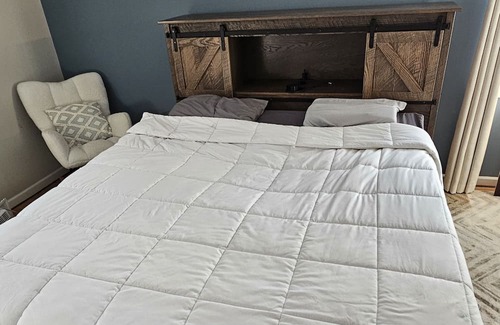 Lancaster House | Clean Whole House With Hot Tub 15 Minutes to Anywhere in Buffalo