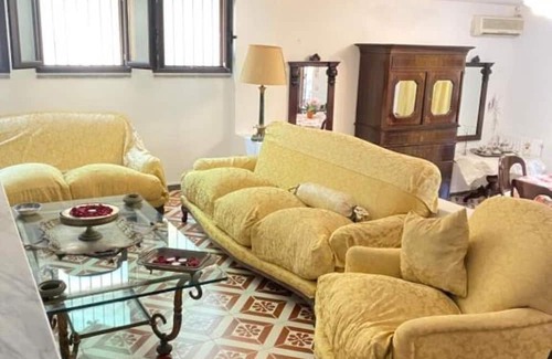 Addaura Apartment | Apartment in villa - 2 minutes walk to the beach