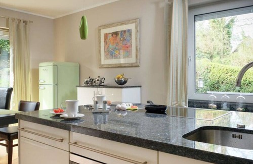 Sudrandweg Apartment | Holiday home Seekoje house on the Möhnesee