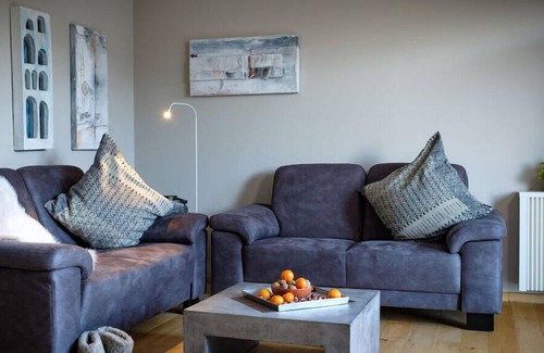 Sudrandweg Apartment | Holiday home Seekoje house on the Möhnesee