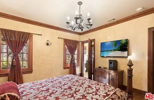 Mid City Villa | Country Club - Elegant Spanish Villa With Top-Tier FInishes