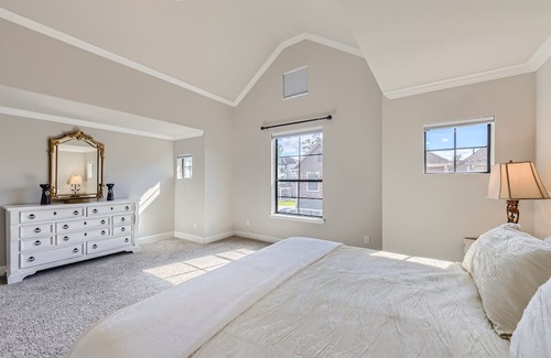 Spring Branch East House | Spring Branch Midterm Rental