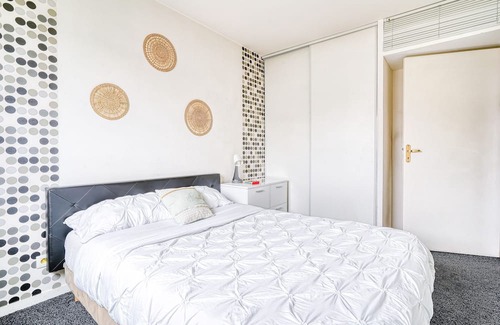 Chatillon Apartment | Chaleureux du Chatillon