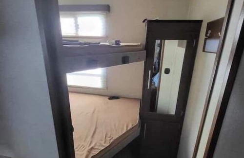 Harris House | Chill RV Camper