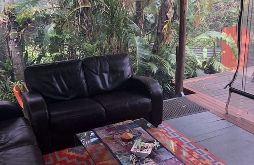 Old Erowal Bay Cabin | nature escape in jervis bay