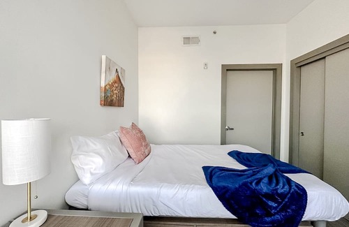 Downtown Springfield Apartment | Sleepover: Ideal 1BD/1BA - Downtown Springfield