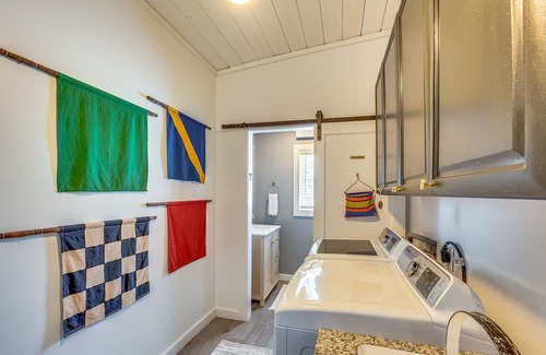 Livingston Manor House | Serene Livingston Manor Retreat w/ Private Hot Tub