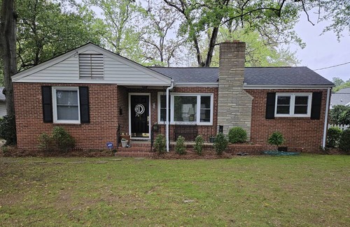 Forest Hills Cottage | Cozy 2-bedroom cottage with WiFi, AC just a mile from the Augusta National