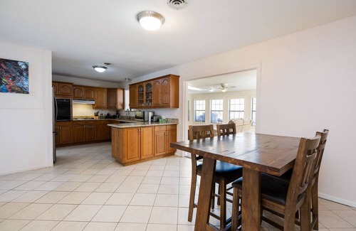 Farmers Branch House | Sunny, Spacious, Perfectly Located Home in Lovely Farmers Branch