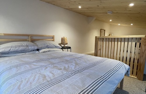 Lifton Apartment | Felly House Annex