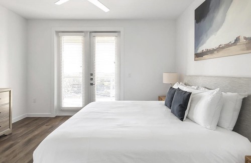 Austin Apartment | Modern Apartment in Prime Location (ID1403X650)