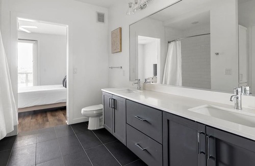 Austin Apartment | Modern Apartment in Prime Location (ID1403X647)