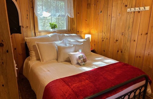 Reliance Cabin | Back of Beyond.... A secluded cabin between the Hiwassee and Ocoee Rivers