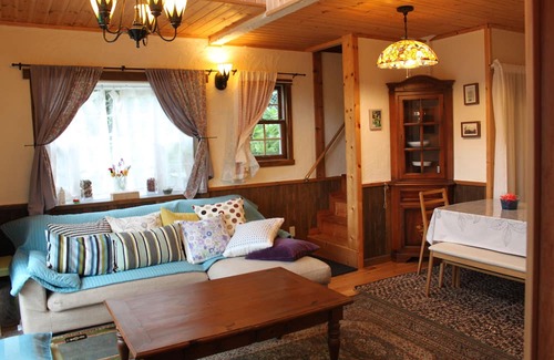 Futo Cottage | Vrbo Property