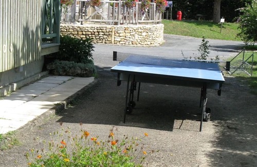 Villefranche-du-Perigord House | Mobilhome 3 étoiles - Piscine - eeeeba