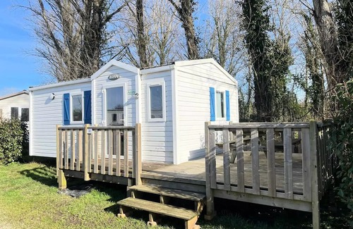 Saint-Denis-du-Payre House | CAMPING O BEAU LAURIER * - Mobile home 40 4 people
