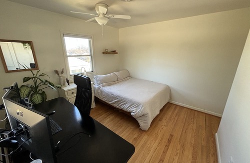 South Gate House | 10 Minutes from BWI Airport - Cozy, Aesthetic Home, kid-friendly!