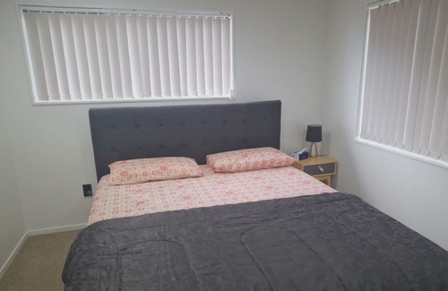 Papatoetoe House | Room available <> Close to Airport & all amenities