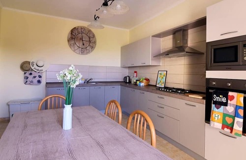 Bellavista Apartment | Peaceful Haven with stunning views close to sea