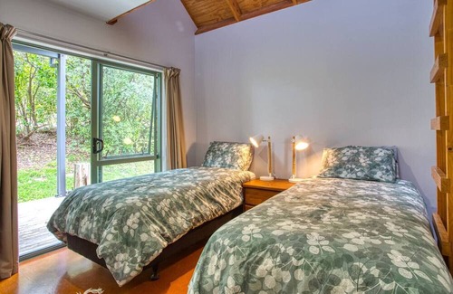 Whangarei Heads House | The A Frame at Bay View