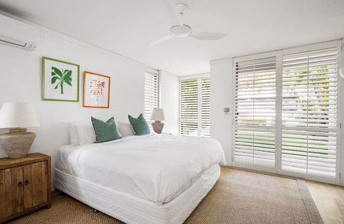 Palm Beach House | Palm Retreat by Palm Beach Holiday Rentals