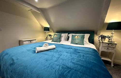 Oakham Apartment | Hudson Apartment - 2 Bedroom Oakham Centre