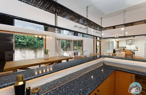 Wollongong House | Shell Cove Coastal Haven