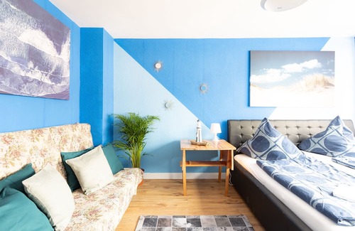 Neudorf-Nord Apartment | - Sea Apartment Duisburg Center & Parking Spaces & Kingsize Bett - Station Hbf -