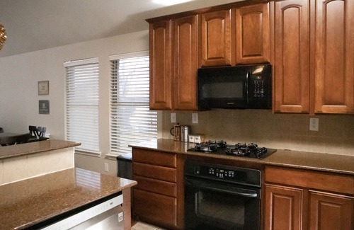 Cedar Hill House | Calm & Peaceful home in beautiful Cedar Hill.