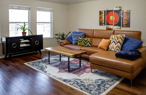 Cedar Hill House | Calm & Peaceful home in beautiful Cedar Hill.