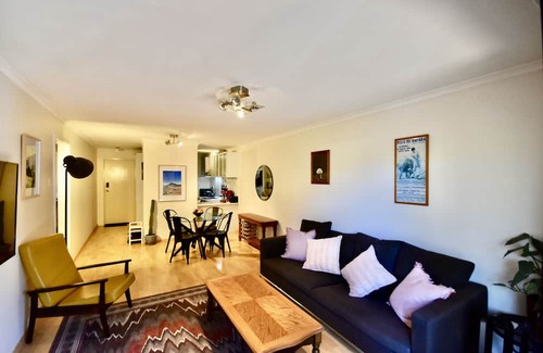 Leederville Apartment | Entire two-bedroom villa in vibrant Leederville