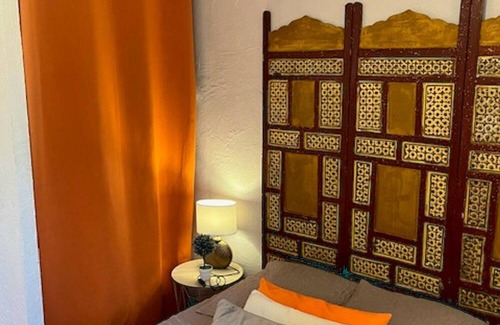 Bellegarde Apartment | Homerez - Appartement for 4 ppl. with shared pool and terrace at Bellegarde