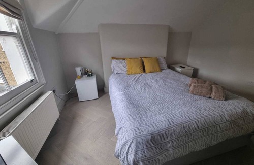 Shaftesbury House | London Hideaway in Clapham