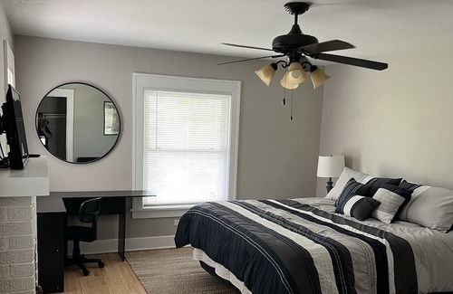 College Hill House | College Hill Four Square