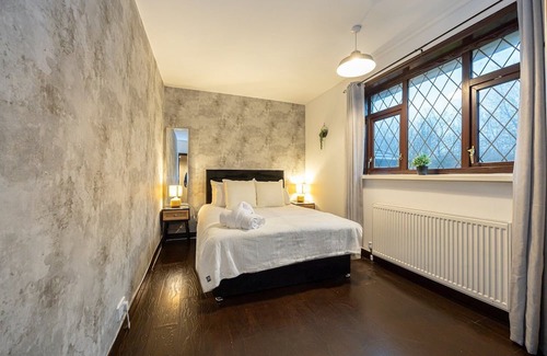 Belle Vue House | GuestReady - Stainton Retreat