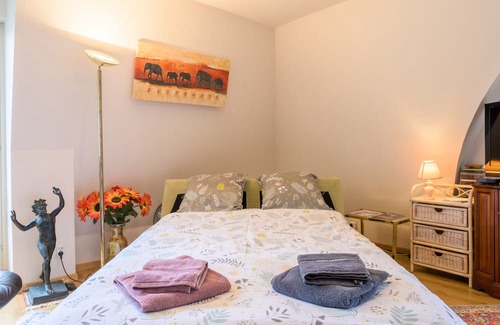 Saint Joseph/Mittelharth Apartment | Apartment 'L'appart Belle Vue' with Mountain View, Private Terrace and Wi-Fi