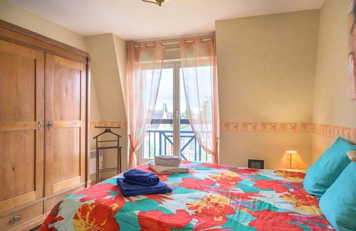 Saint Joseph/Mittelharth Apartment | Apartment 'L'appart Belle Vue' with Mountain View, Private Terrace and Wi-Fi