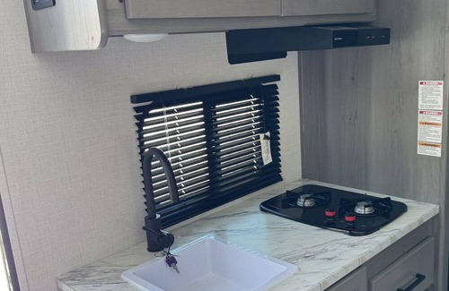 Manila House | Birch Creek RVrentals