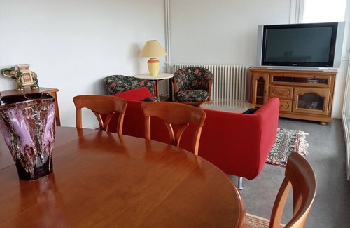 Les 3 Cites Apartment | Appartement Très Lumineux Avec Parking Sécurisé